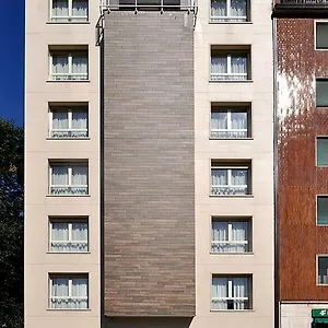 Bb Bicocca מלון דירות