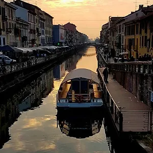 The Boheme Vintage Junior ---- Cozy & Quiet & Comfortable With Private Bathroom & Fully Equipped Kitchenette & Cozy Balcony - Lift To 4th Floor - Metro' -green Subway Porta Genova Aparthotel